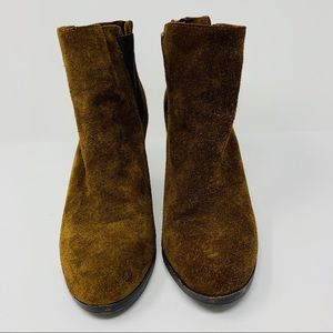 Vince Camuto VP Hessa Brown Chelsea Boots Sz 8